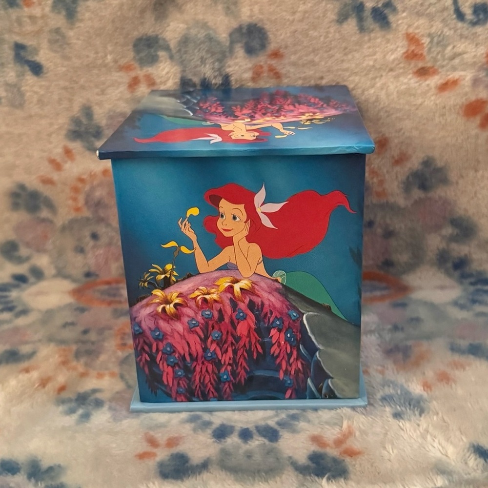 Disney The Little Mermaid 4x4x4 Jewelry Trinket Box Vintage - Picture 7 of 13